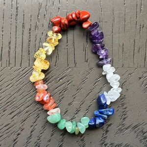 7 Chakra chip bracelet SIZE 6.5-7’